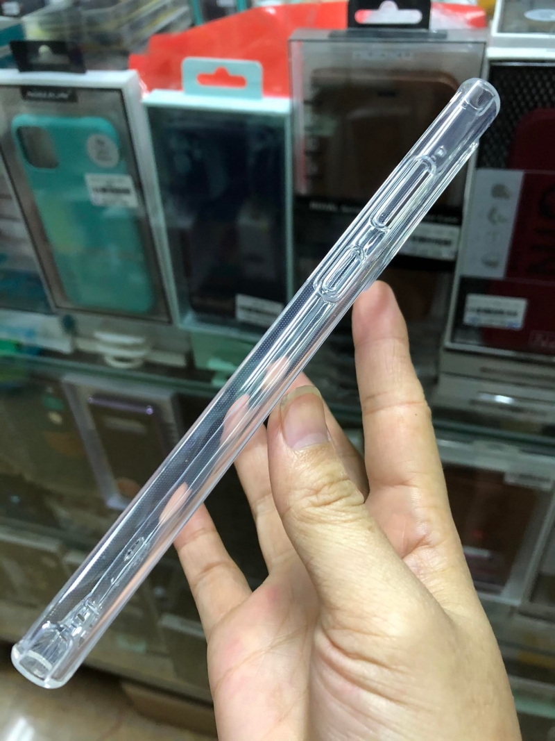 Ốp Lưng Samsung Galaxy S22 Ultra Chống Sốc Trong Suốt Hiệu Likgus thiết kế hoàn toàn trong suốt, kết hợp chất liêu PC mặt lưng và TPU ôm sát xung quanh viền máy chất liệu PC trong suốt ở mặt lưng tạo sự cứng cáp
